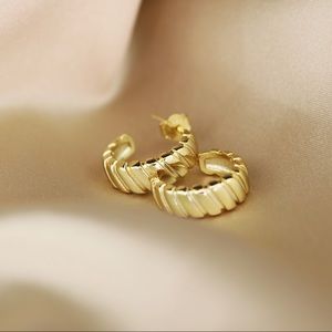 14k gold mini hoop earrings